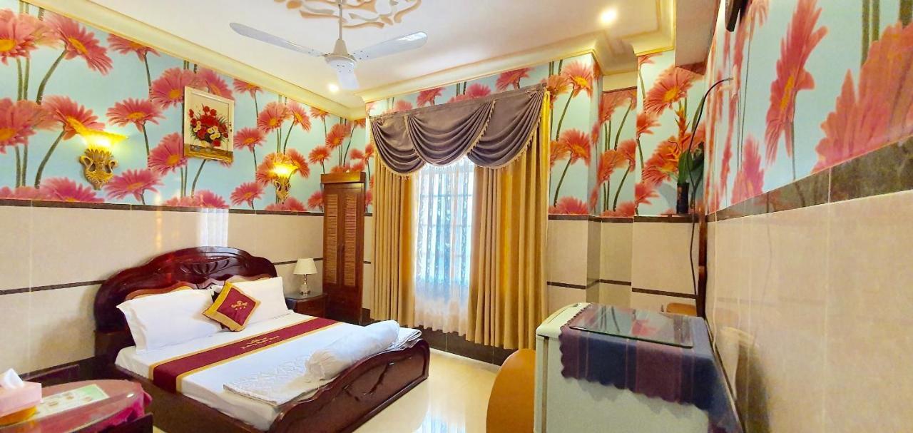 Hoàng Quân 2* TP. Hồ Chí Minh